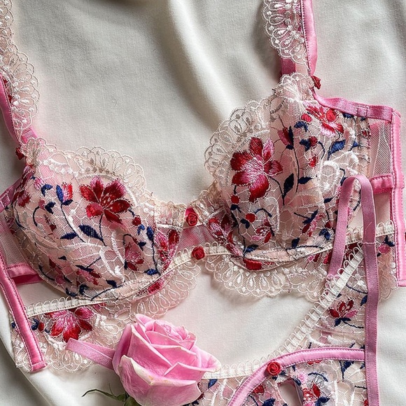 For Love And Lemons Pink Floral Lace Bra NWT - Picture 3 of 4